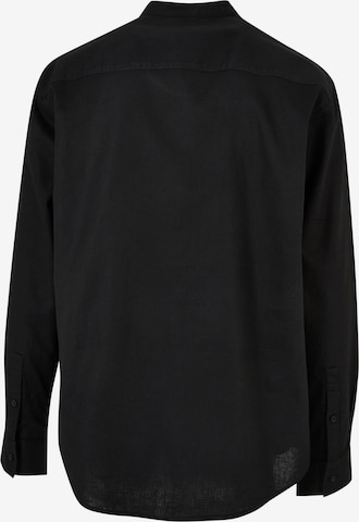 Urban Classics - Ajuste regular Camisa en negro