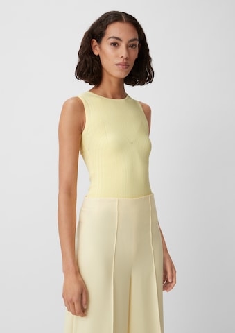 COMMA Knitted Top in Yellow: front