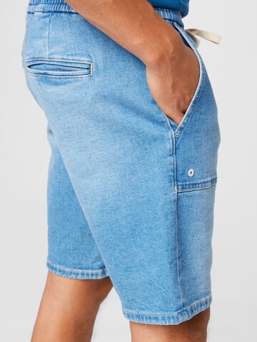 ESPRIT Regular Shorts in Blau