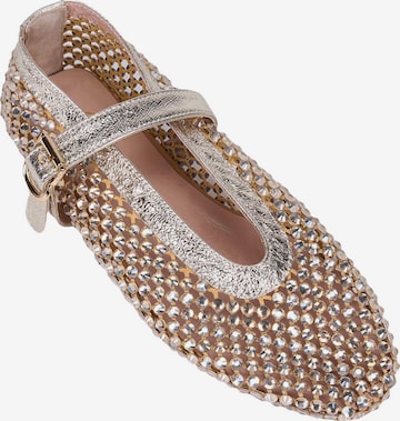 Desa Strap ballerina 'Mary Jane Flats' in Gold: front