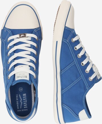 MUSTANG Sneakers laag in Blauw