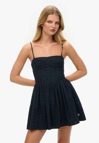 Robe d’été Superdry en bleu : devant