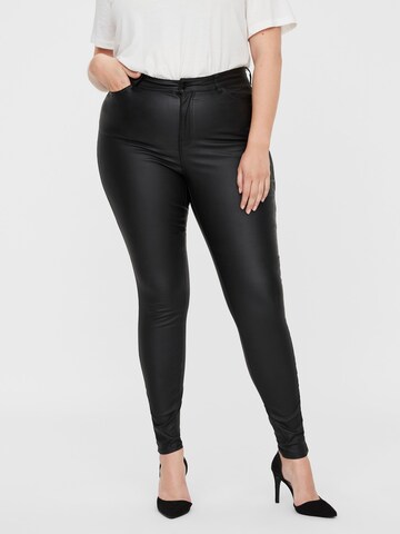 Vero Moda Curve Skinny Nohavice 'Lora' - Čierna: predná strana