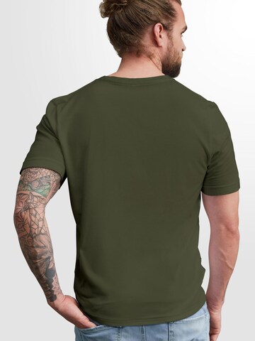 Neverless Shirt 'Servus 3 Bier' in Grün