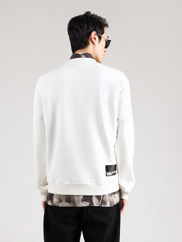 KARL LAGERFELD JEANS Sweatshirt 'ESSENTIAL' in Wit