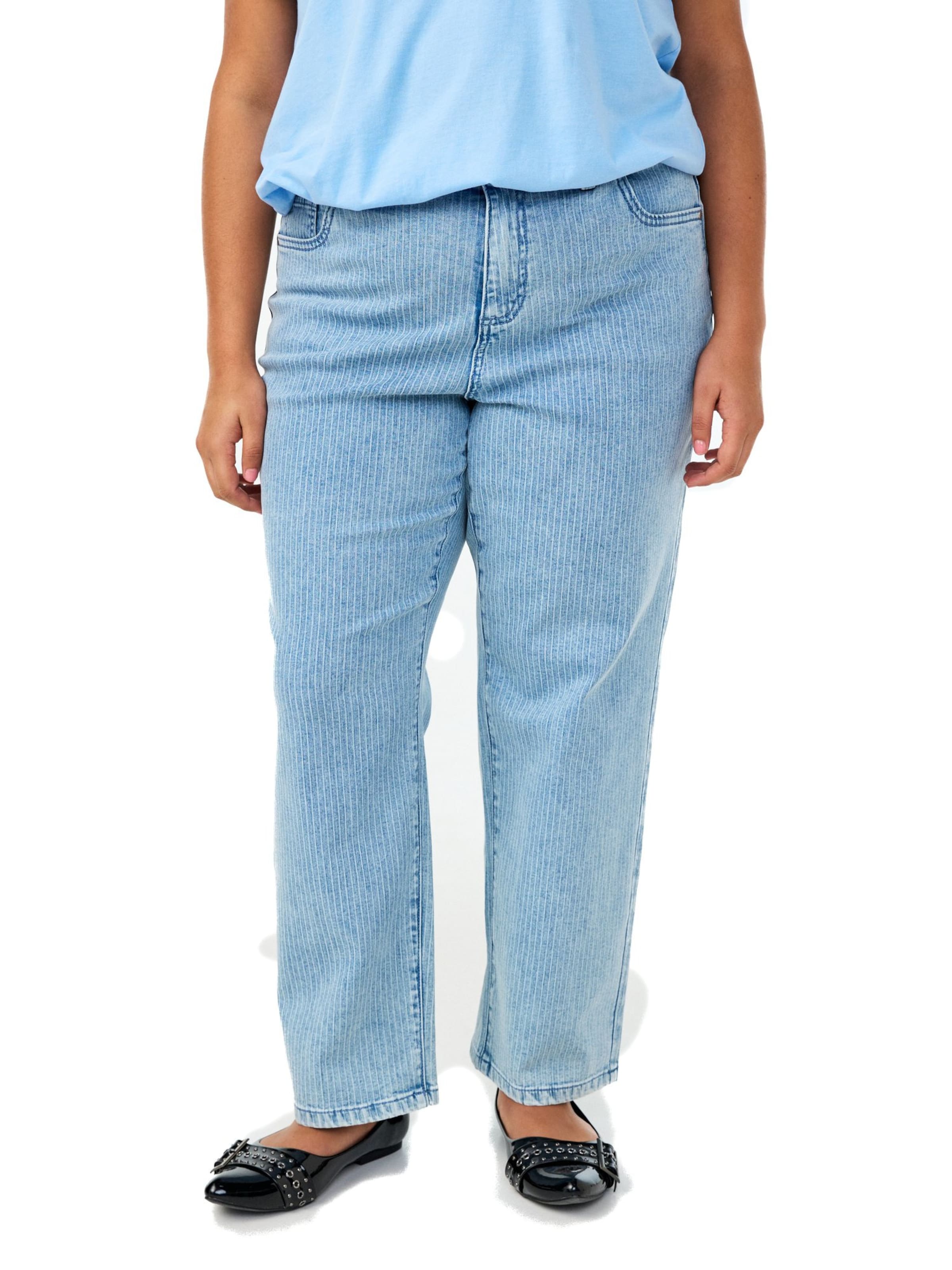 Regular Jean 'KIANA FIT' Zizzi en bleu : devant