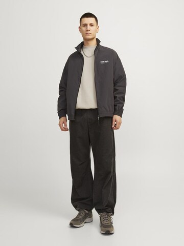 JACK & JONES Sweatshirt in Beige