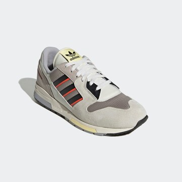 ADIDAS ORIGINALS Låg sneaker 'Zx 420' i grå