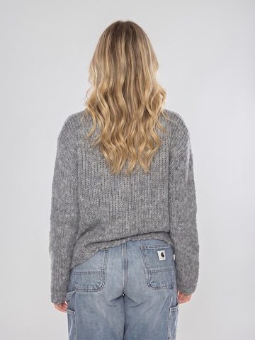 Giacchetta 'Knit Cardigan Women Gray Crochet -- Cardigan Women Gray Women' di wild pony in grigio