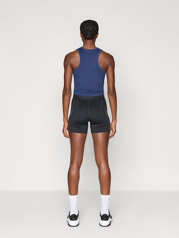 NIKE Skinny Workout Pants in Black