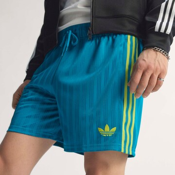 ADIDAS PERFORMANCE - Loosefit Pantalón deportivo 'Kolumbien' en azul