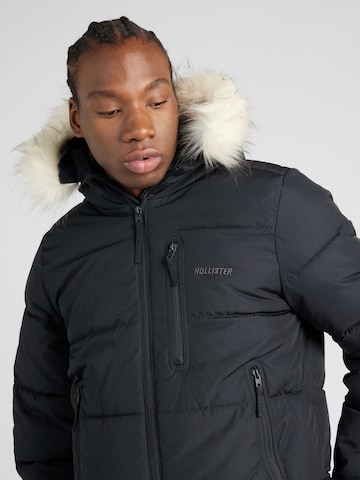 HOLLISTER Zimní bunda – černá