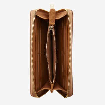 Isabel Bernard Wallet in Brown