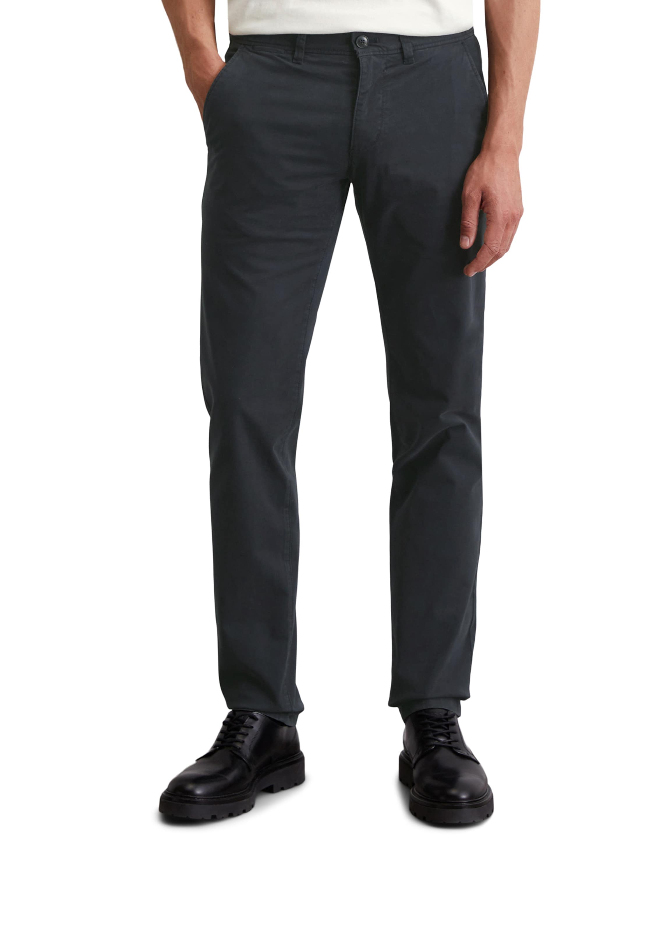 Marc O'Polo Regular Chino trousers ' Stig ' in Blue: front