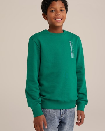 WE Fashion Sweatshirt in Green