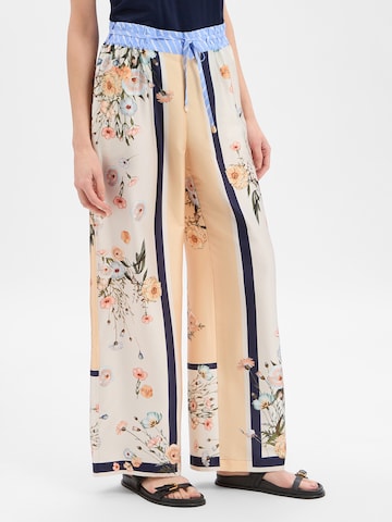 Regular Pantalon Liu Jo en jaune : devant