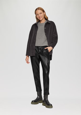 s.Oliver Tapered Trousers in Black