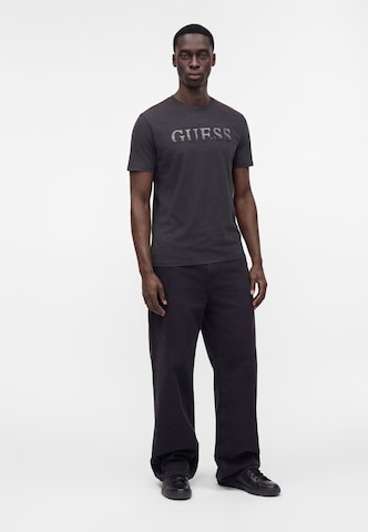 GUESS - Camiseta en negro