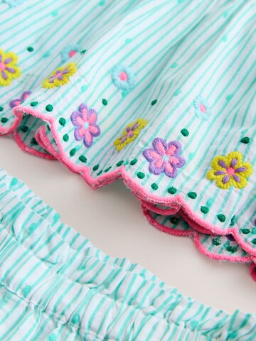 Next Σετ σε πράσινο