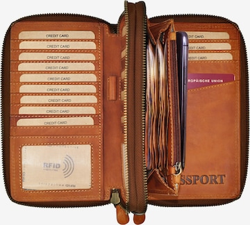 Benthill Wallet 'Benthill' in Brown: front