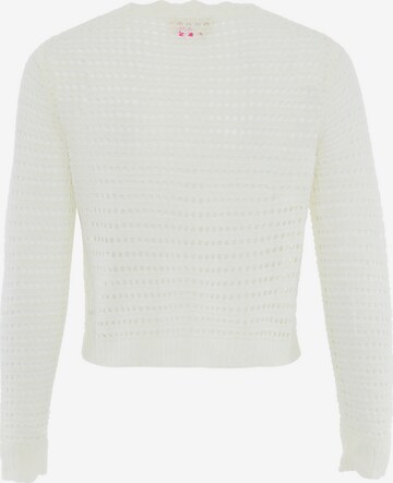 ebeeza Knit Cardigan in White