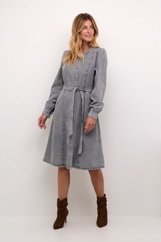 Cream Kleid 'Ruth' in Grau