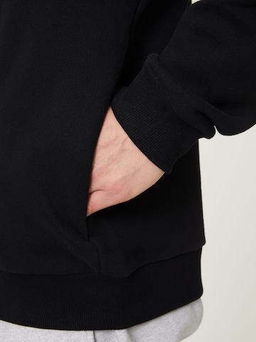 DAN FOX APPAREL Between-Season Jacket 'Christopher' in Black