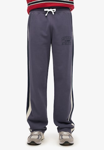 Regular Pantalon 'Essentials' Superdry en bleu : devant