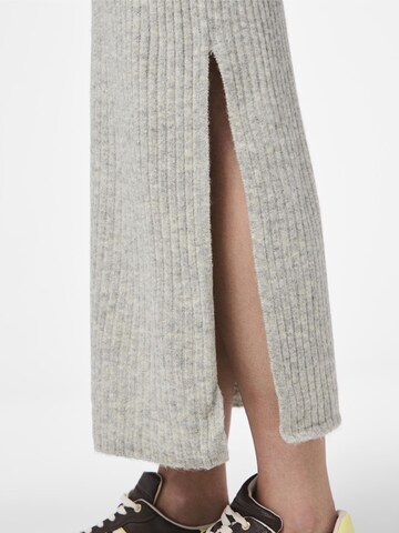 PIECES Skirt 'TULLE' in Grey