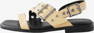 Next Pántos szandál 'Forever Comfort' - sárga: elől