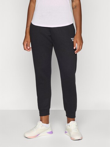 Reebok Tapered Sporthose 'Erika' in Schwarz: Vorderseite