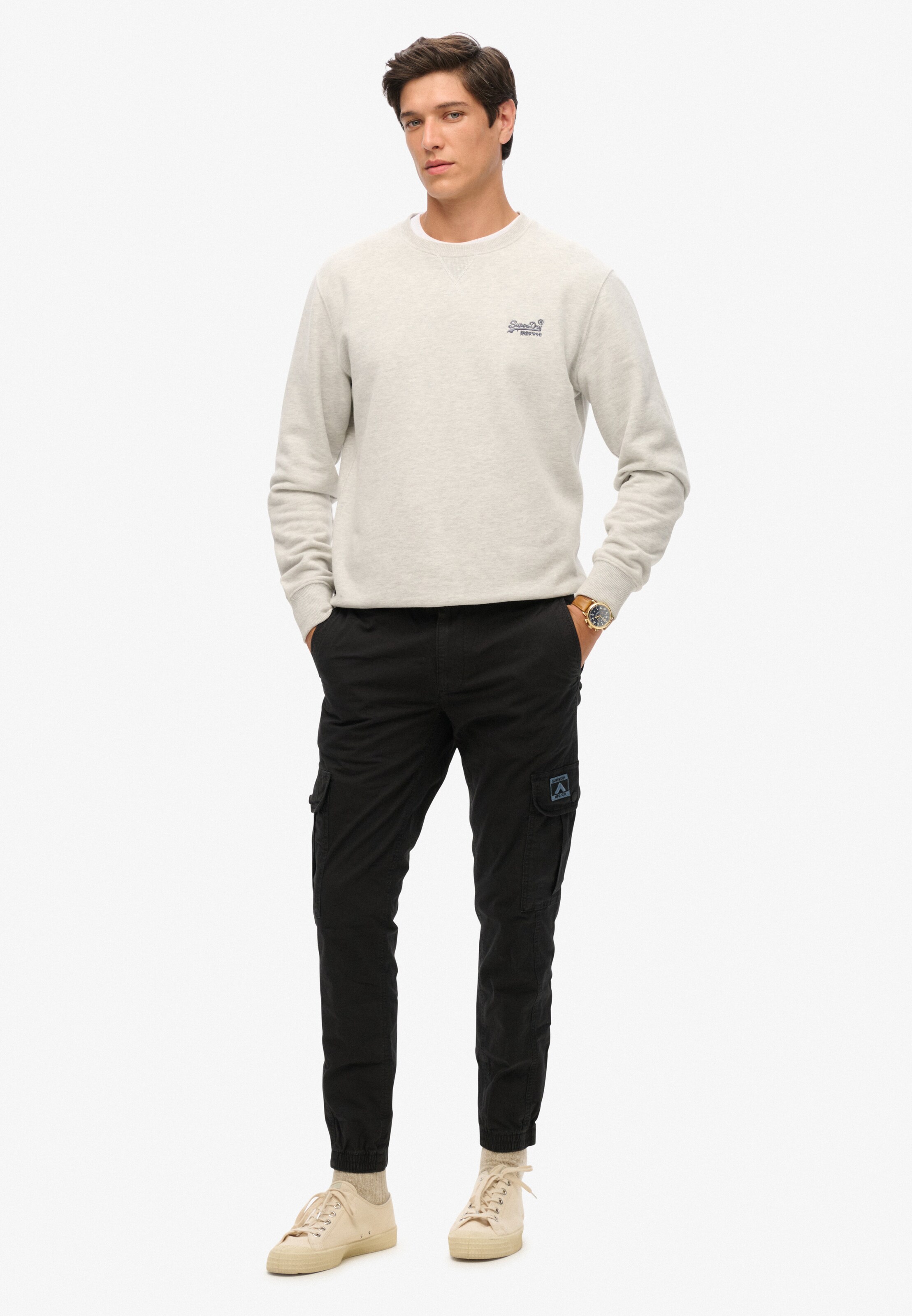 Effilé Pantalon cargo 'Para' Superdry en noir