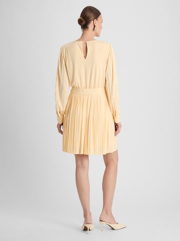 Guido Maria Kretschmer Women Kleid 'Celina' in Gelb