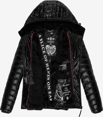 Veste d’hiver 'Jaylaa' MARIKOO en noir