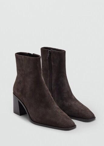 Stivaletto 'RAFAELA' di MANGO in marrone