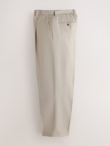 Loosefit Pantaloni con piega frontale di Next in beige