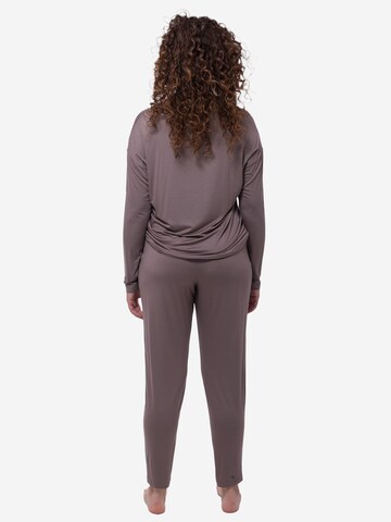 Mey Pyjama 'Pure Chic' in Braun