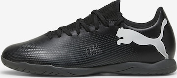 Chaussure de foot 'Future 7 Play' PUMA en noir : devant