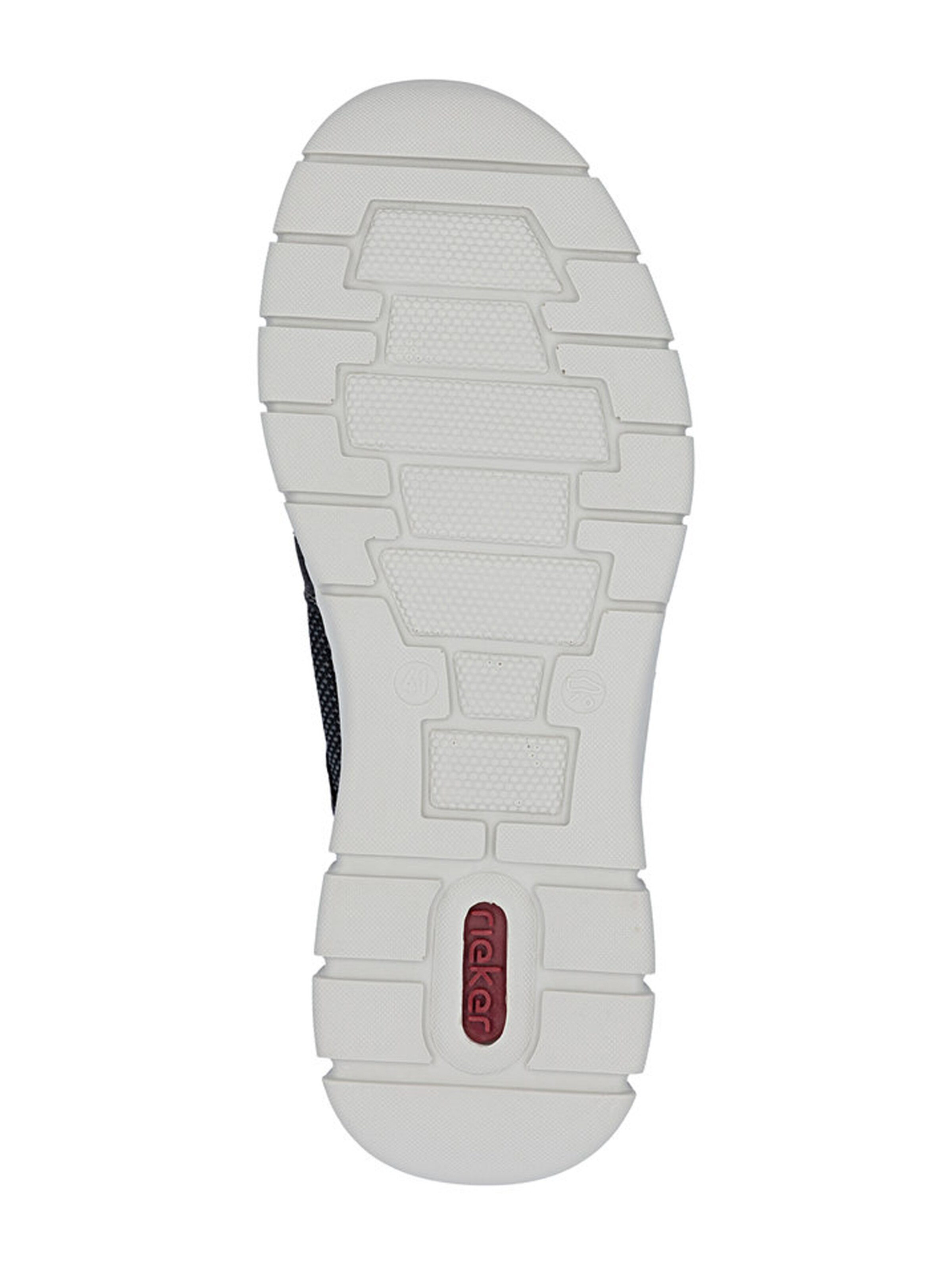 Teniși de la Rieker pe negru