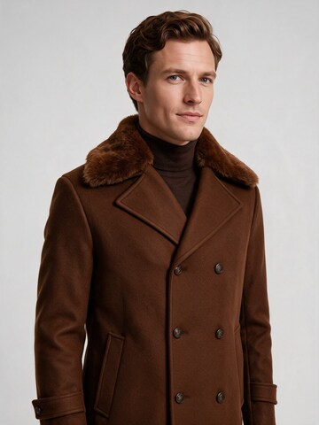 Cappotto invernale di Antioch in marrone