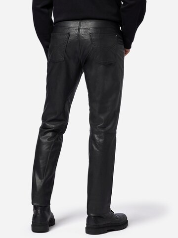 Coupe slim Pantalon 'Trant Pant' RICANO en noir