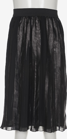 Minx Skirt in S in Black: front