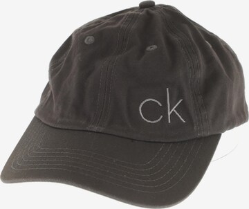 Calvin Klein Hut oder Mütze One Size in Grau: predná strana