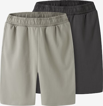 Pantalon TWO SOON en gris : devant