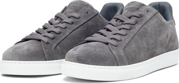 Baskets basses 'Evan' SELECTED HOMME en gris