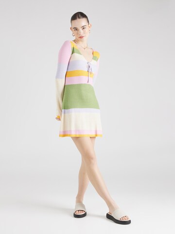 florence by mills exclusive for ABOUT YOU - Vestido de malha 'Passion fruit' em mistura de cores: frente