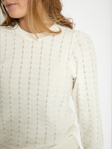 Pullover 'Rosy' di Peppercorn in bianco