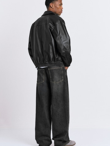 Veste mi-saison Pull&Bear en noir