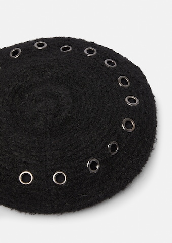 comma casual identity Hat in Black