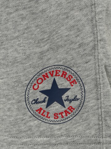 CONVERSE Štandardný strih Nohavice - Sivá